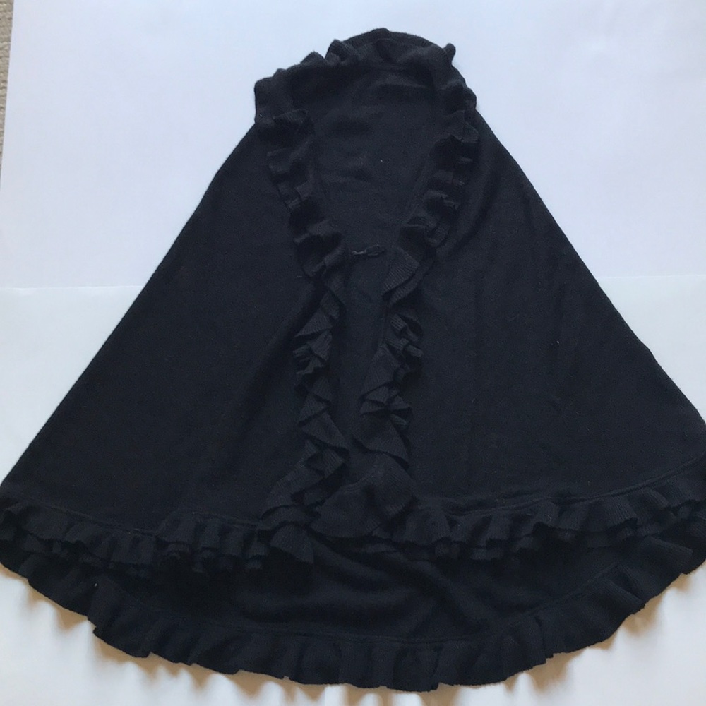 Black poncho/cape